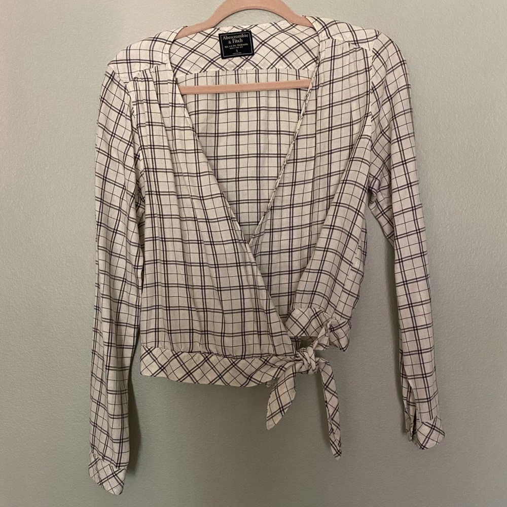 Abercrombie plaid wrap top
